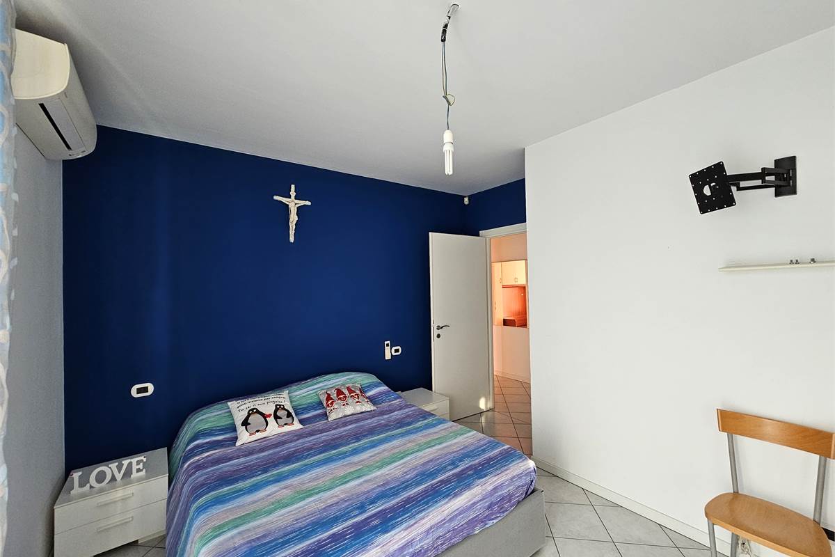 Trilocale recente con riscaldamento a pavimento e grande box doppio