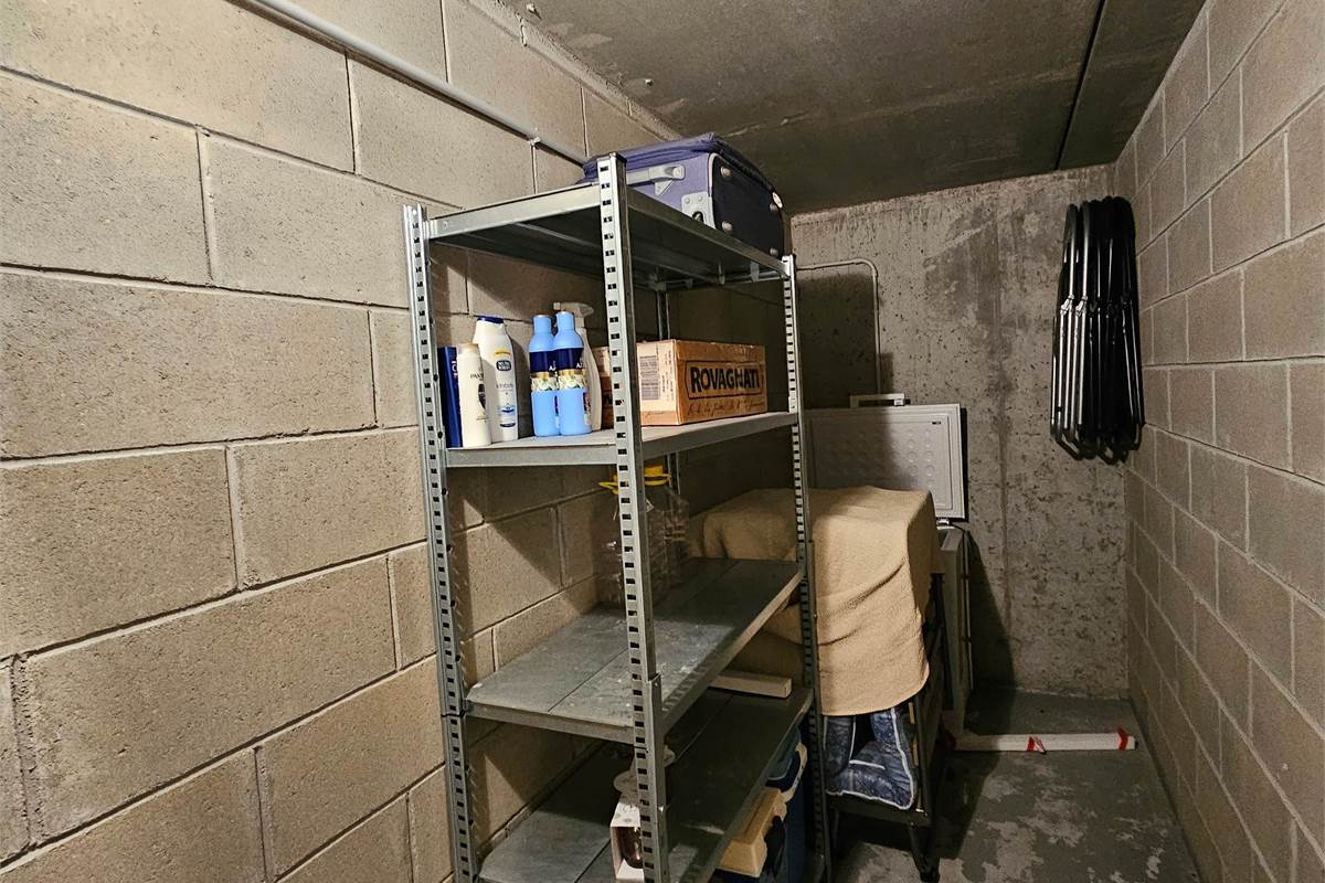 Trilocale recente con riscaldamento a pavimento e grande box doppio