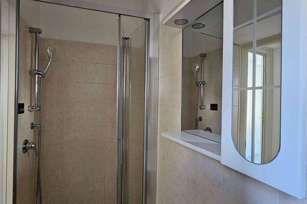 Appartamento Ristrutturato e Arredato in Affitto in Via Dante