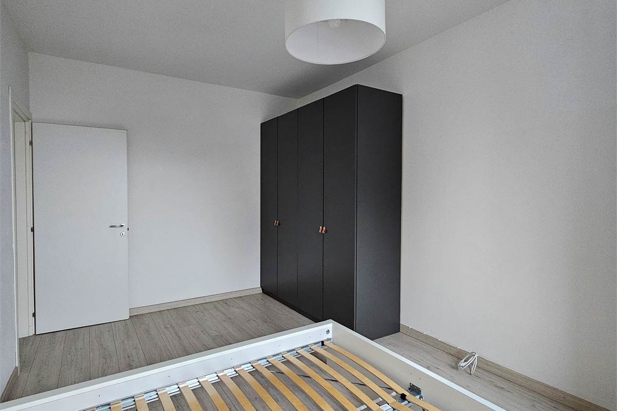 Appartamento ristrutturato e arredato a nuovo in zona tranquilla e servita