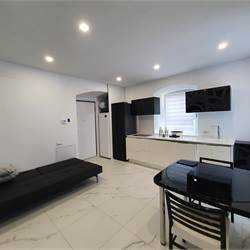 Como Centro – Appartamento ristrutturato e arredato a nuovo