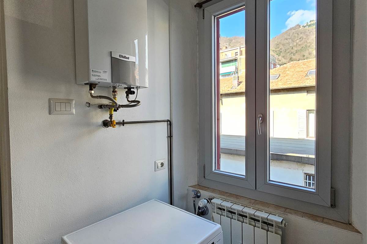 Appartamento Ristrutturato e Arredato in Affitto in Via Dante