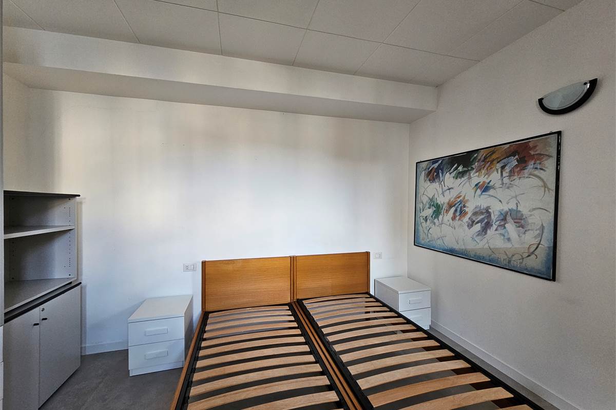 Appartamento Ristrutturato e Arredato in Affitto in Via Dante