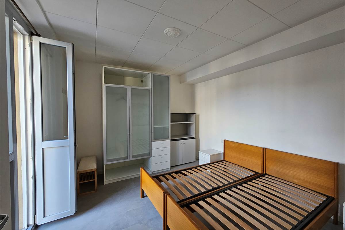 Appartamento Ristrutturato e Arredato in Affitto in Via Dante