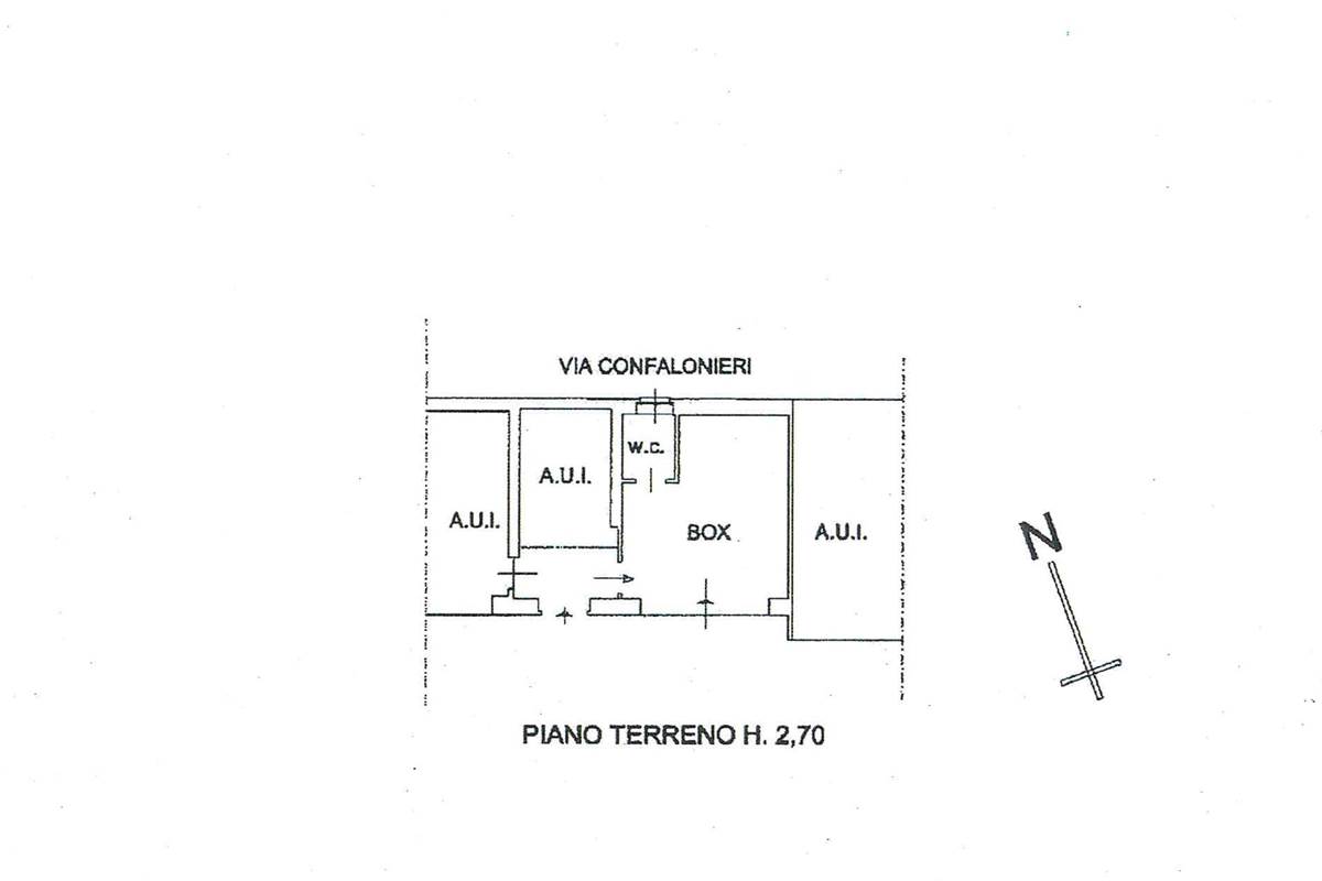 Accogliente appartamento arredato con balcone e box auto