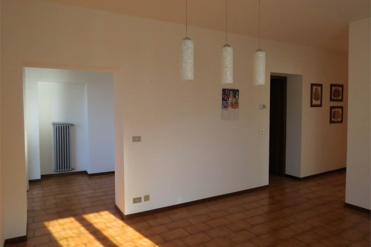 Immobile indipendente con vista lago