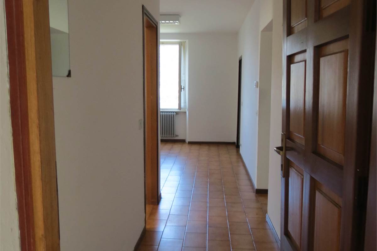 Immobile indipendente con vista lago