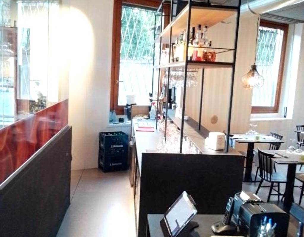 Pizzeria In Cessione a Appiano Gentile
