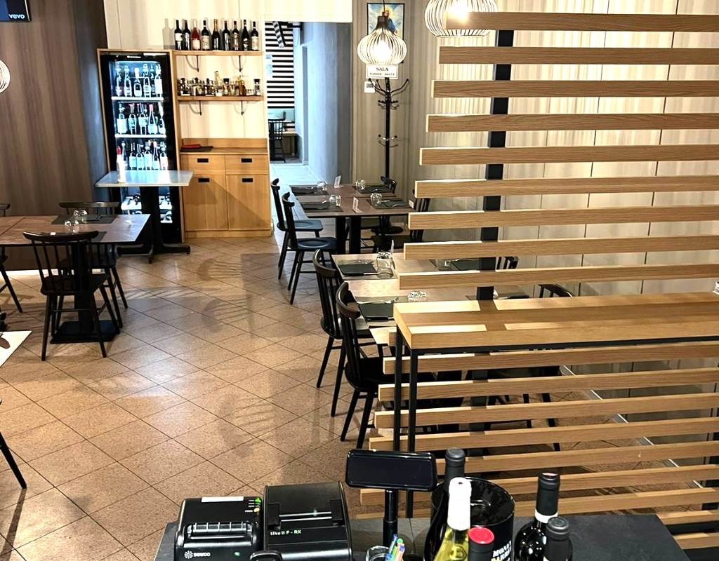 Pizzeria In Cessione a Appiano Gentile