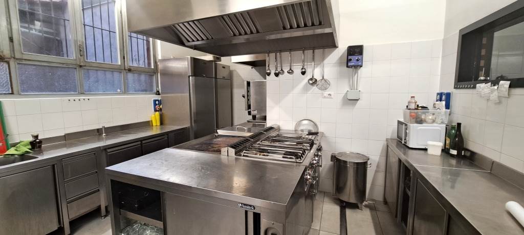 Pizzeria In Cessione a Appiano Gentile