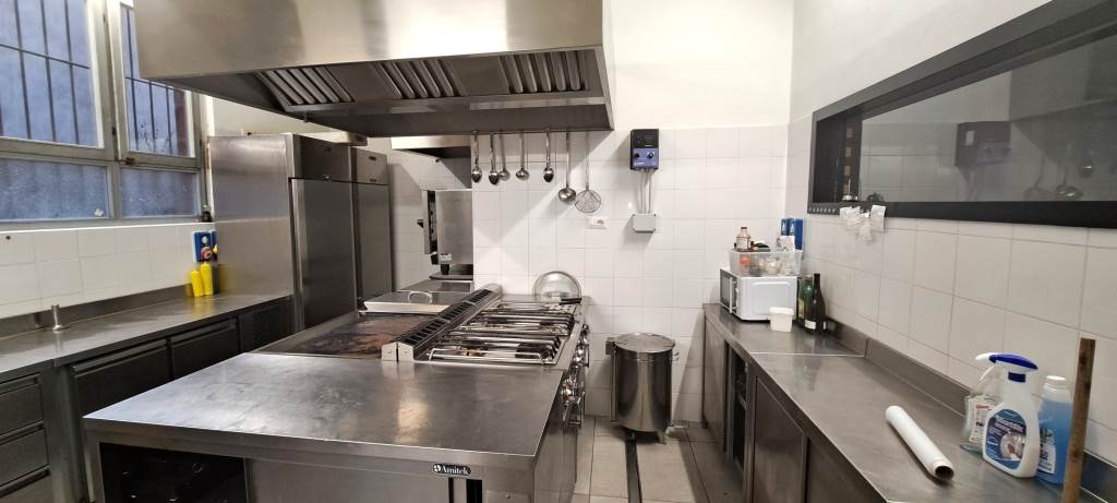 Pizzeria In Cessione a Appiano Gentile