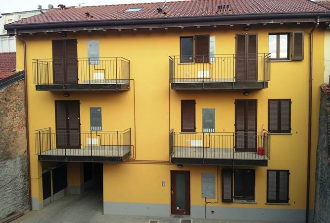 vendesi 2 locali e servizi