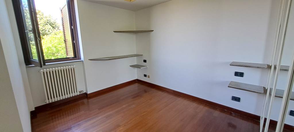 appartamento con terrazzo e box