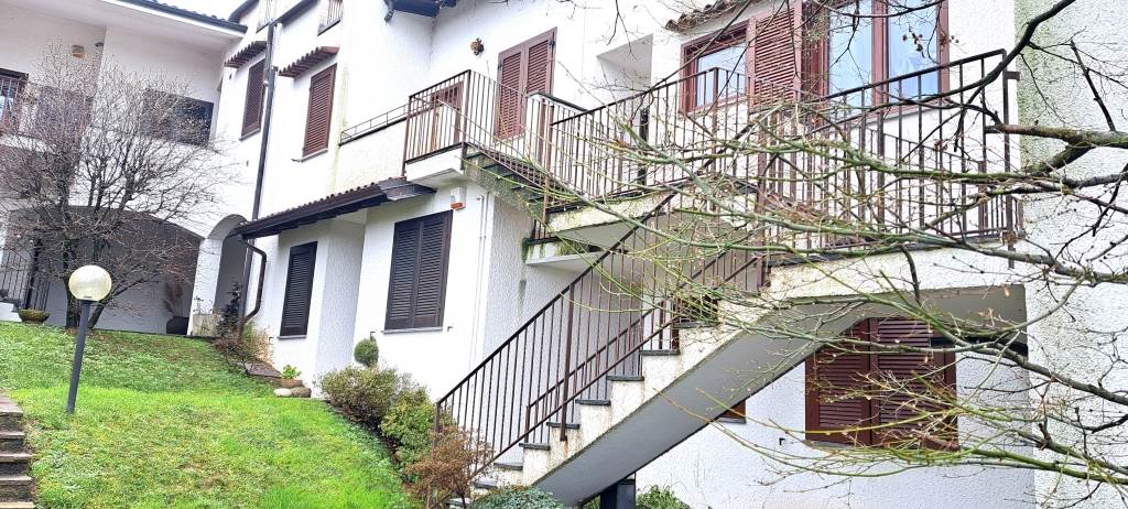 Appartamento In Affitto a Appiano Gentile