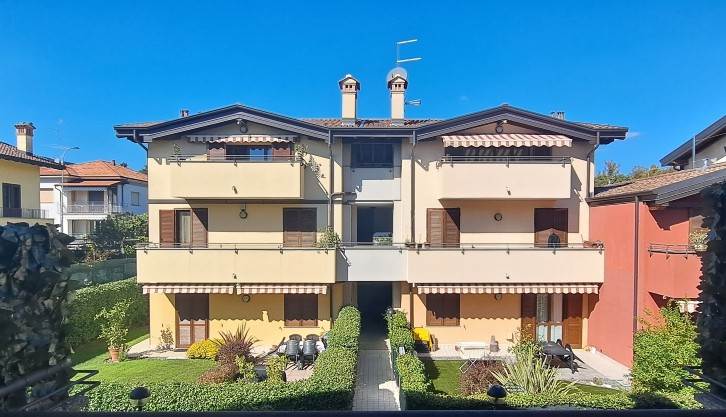 Appartamento In Affitto a Villa Guardia