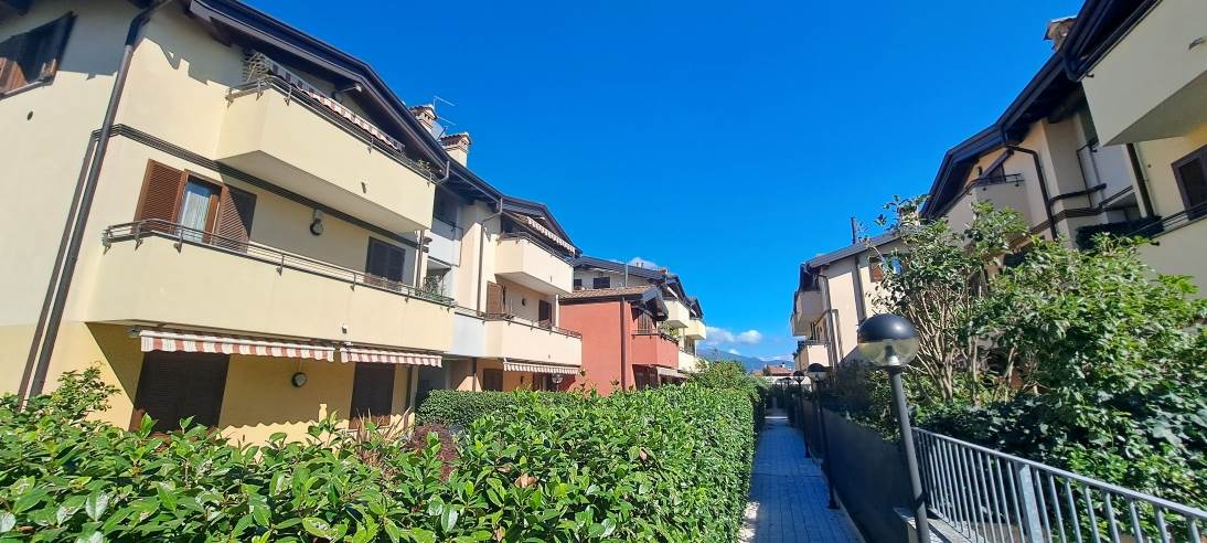 Appartamento In Affitto a Villa Guardia