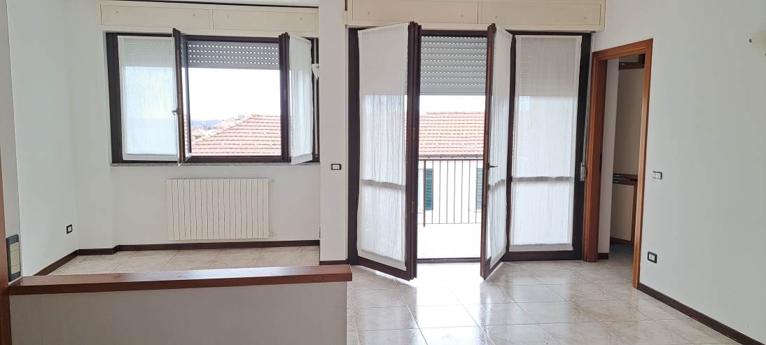 appartamento ultimo piano con box