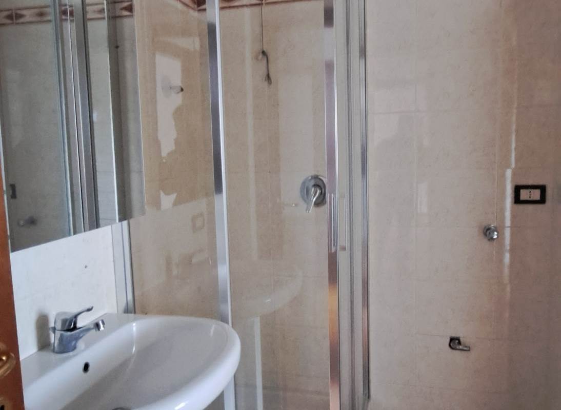 appartamento ultimo piano con box