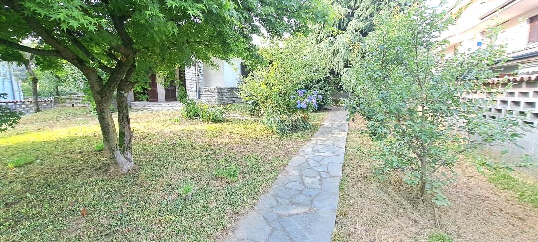 CESATE, VILLA SINGOLA