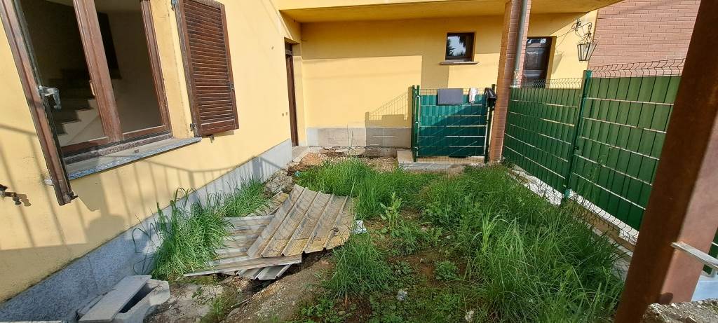 Appartamento In Vendita a Appiano Gentile