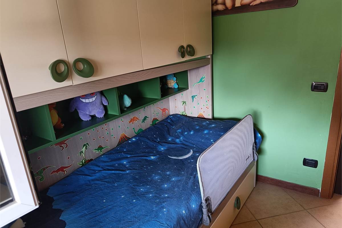 TRILOCALE PIU' SERVIZI