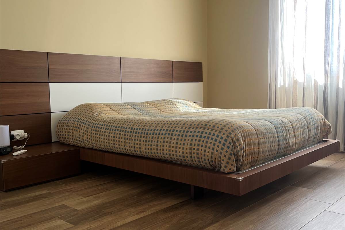 TRILOCALE PIU' SERVIZI CON BOX