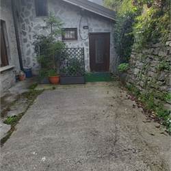 CASA INDIPENDENTE CON GIARDINO 