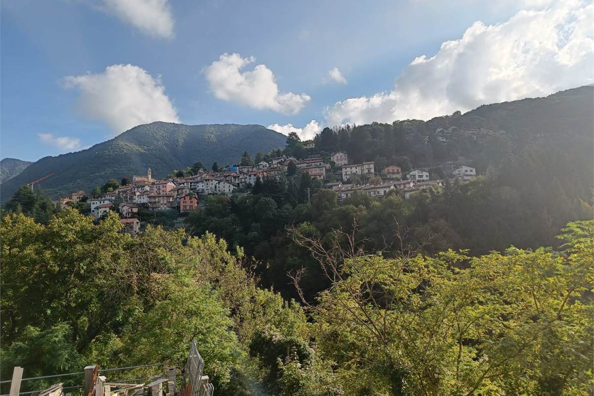 CASA INDIPENDENTE CON GIARDINO 