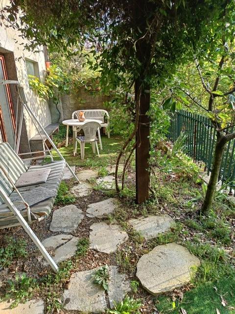 CASA INDIPENDENTE CON GIARDINO 