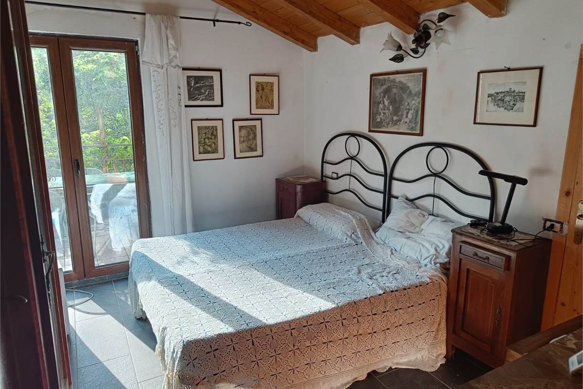 CASA INDIPENDENTE CON GIARDINO 