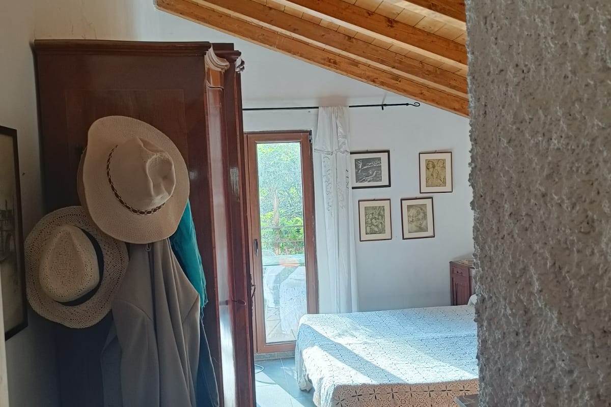 CASA INDIPENDENTE CON GIARDINO 