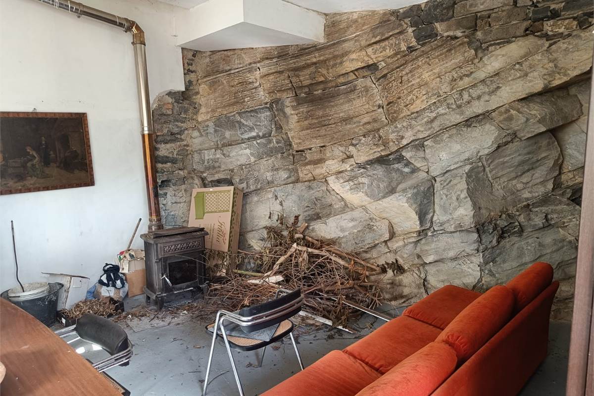 CASA INDIPENDENTE CON GIARDINO 