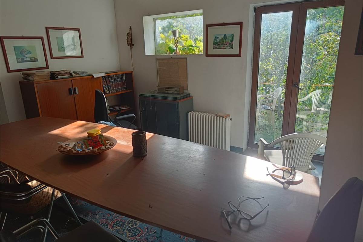 CASA INDIPENDENTE CON GIARDINO 