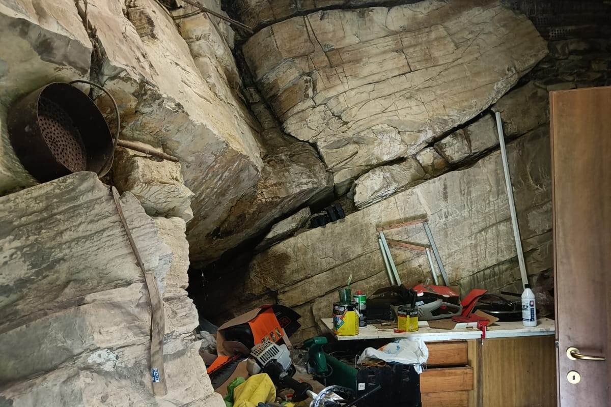 CASA INDIPENDENTE CON GIARDINO 