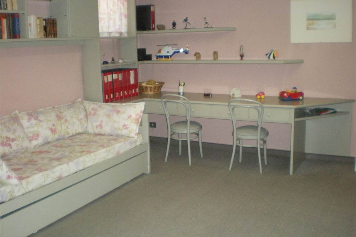 VILLA A SCHIERA DI TESTA