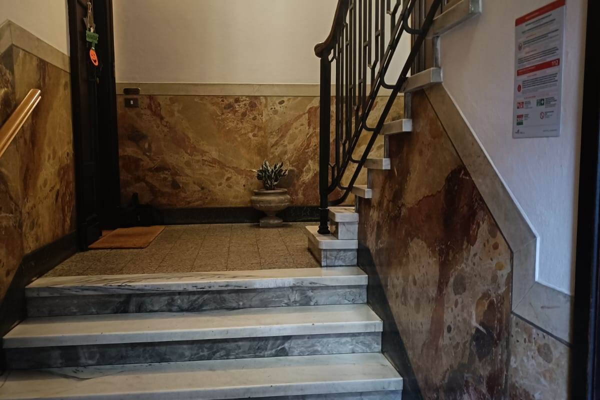 QUADRILOCALE PIU' SERVIZI