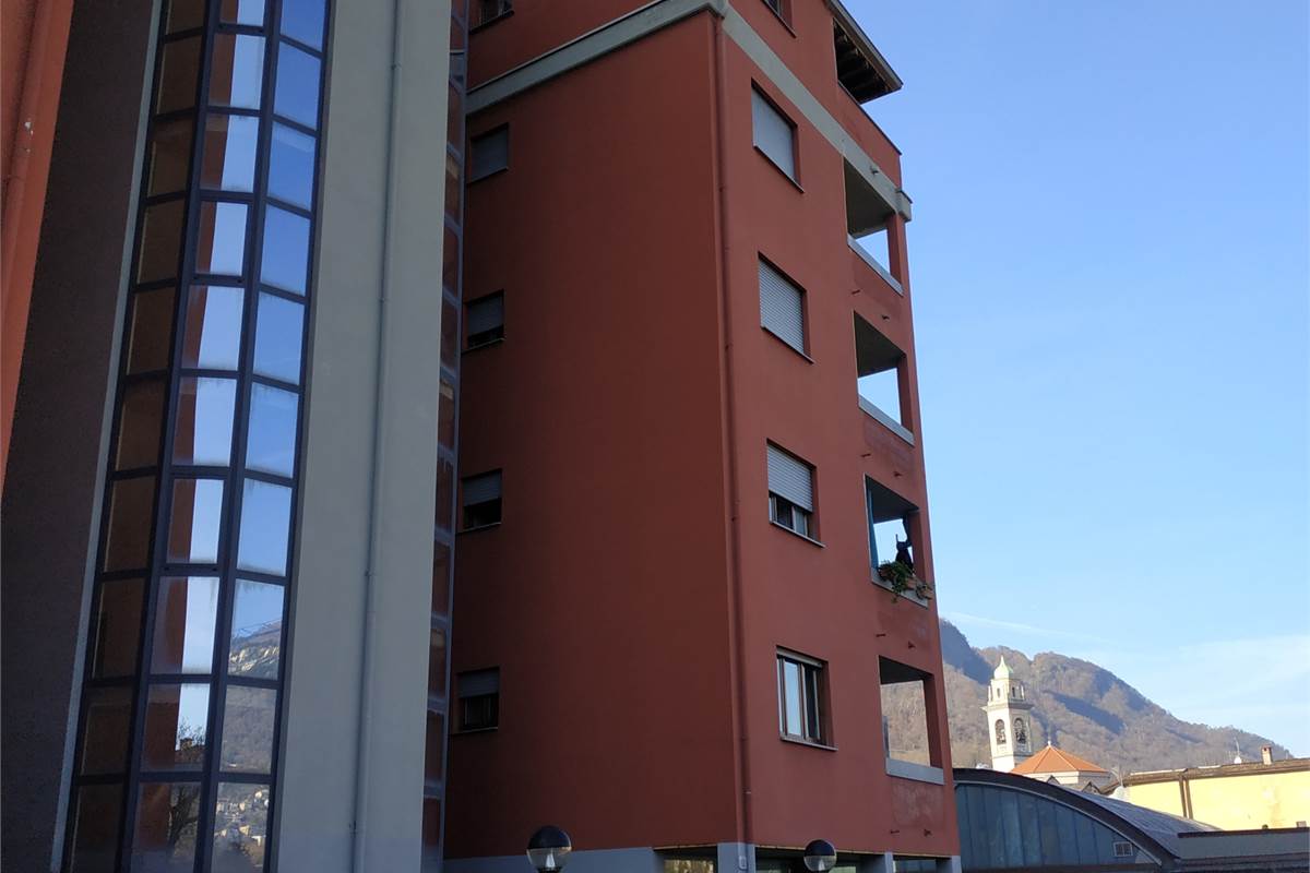 BILOCALE PIU' SERVIZI