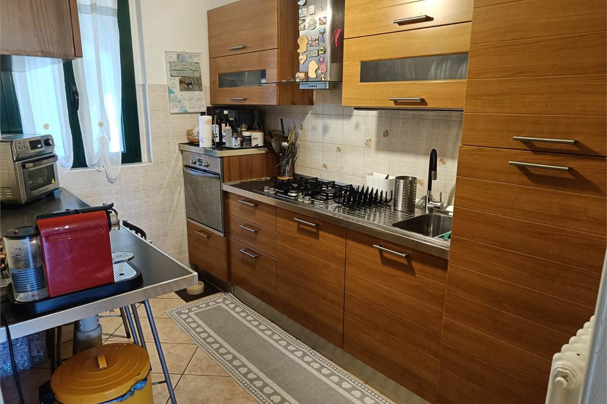 VILLA A SCHIERA
