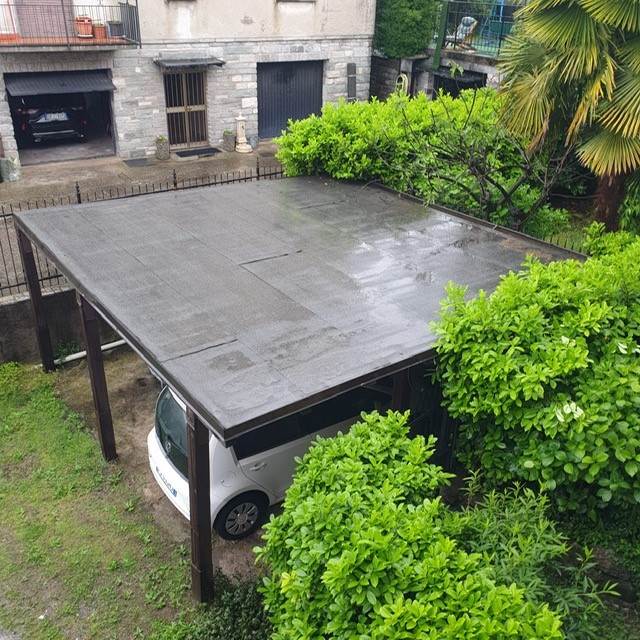 PORZIONE DI CASA CON GIARDINO