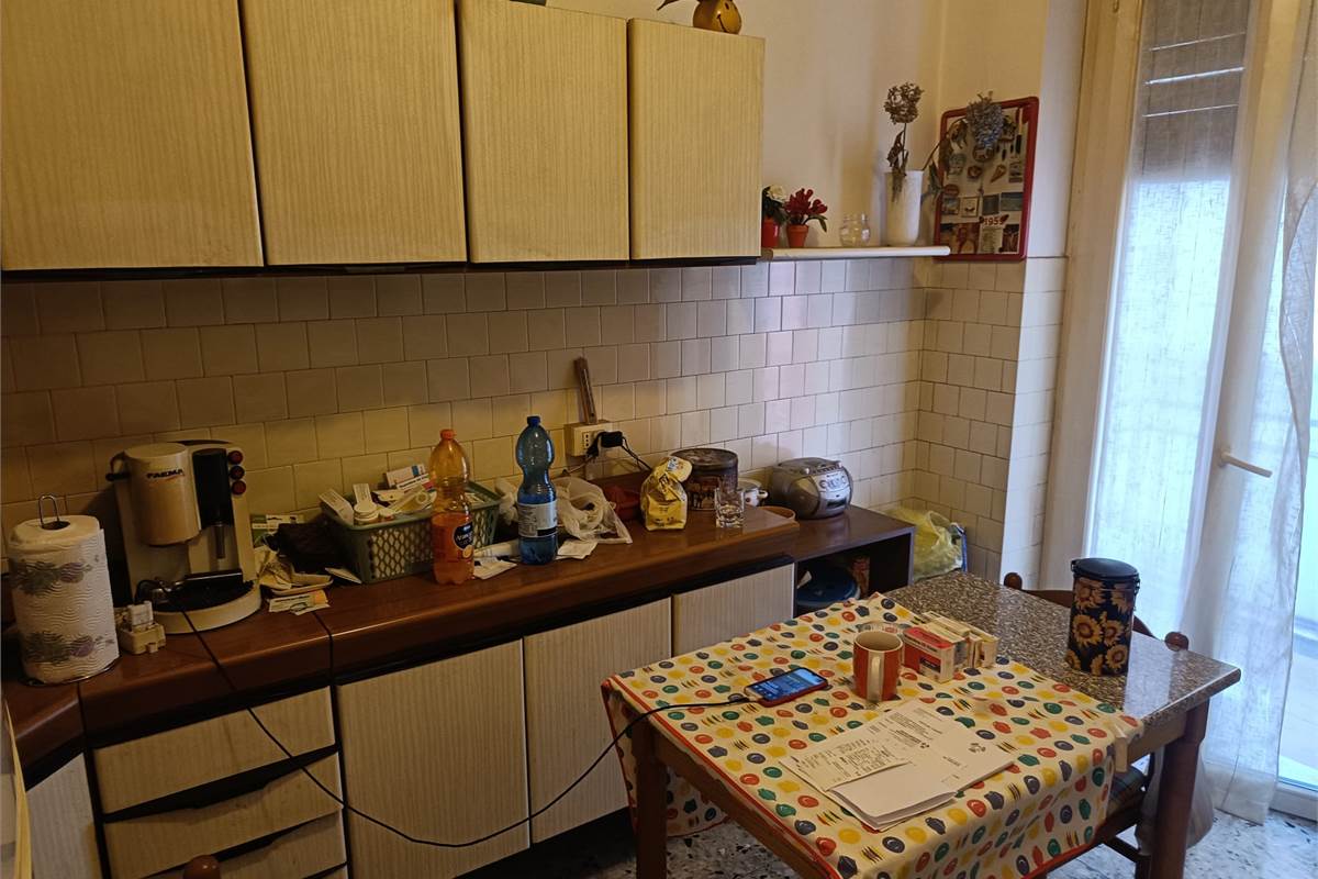 BILOCALE PIU' SERVIZI