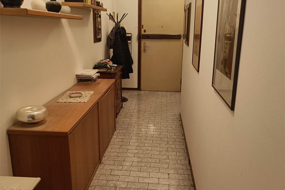 BILOCALE PIU' SERVIZI