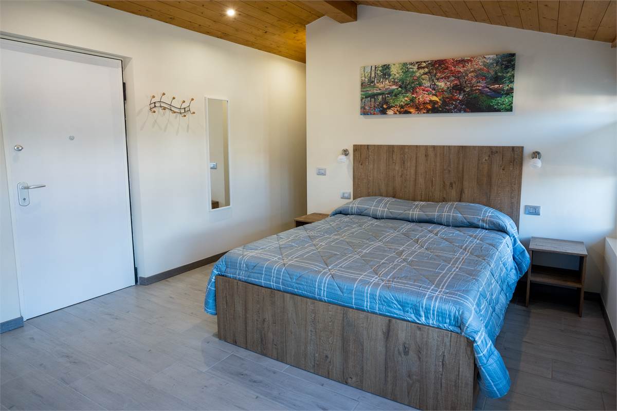 MONOLOCALI E BILOCALI  PIU' SERVIZI