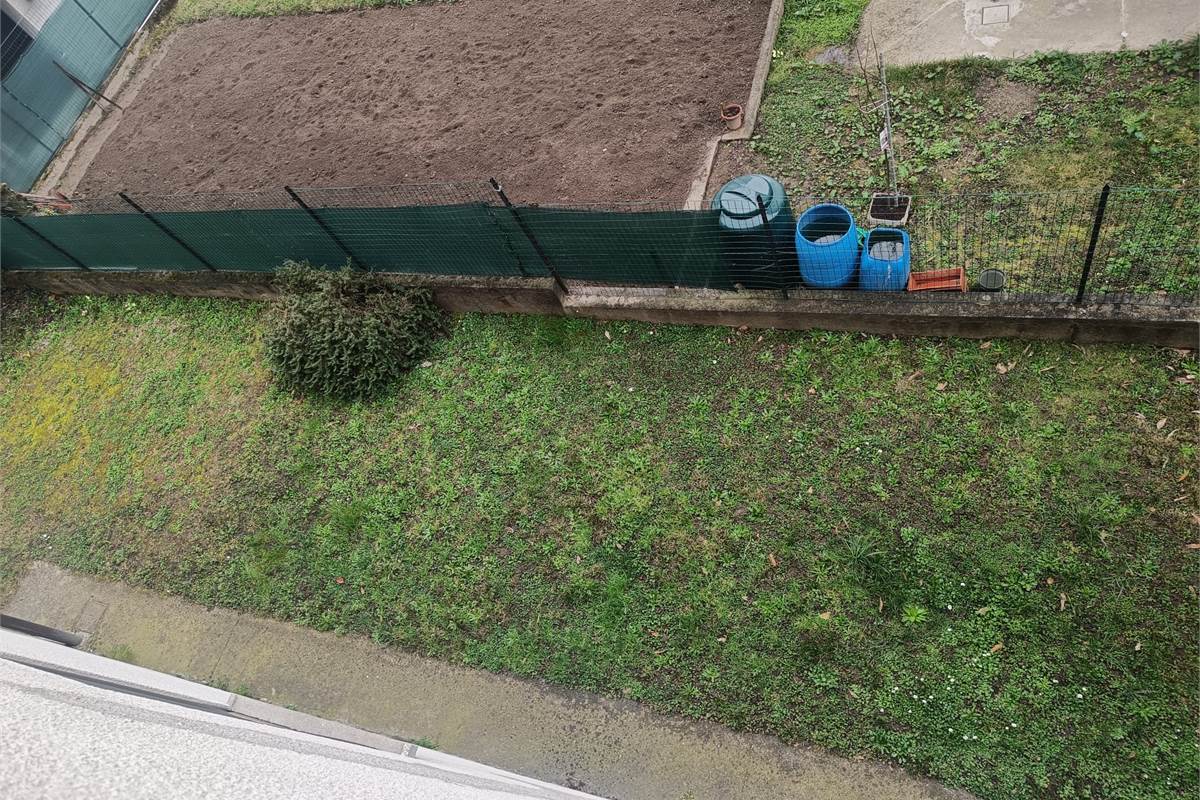 TRILOCALE PIU' SERVIZI CON BOX