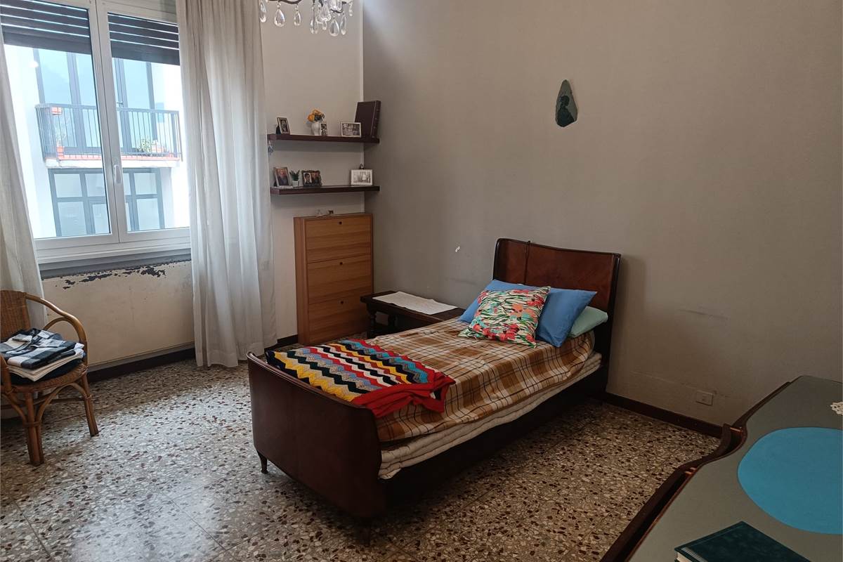 TRILOCALE PIU' SERVIZI CON BOX