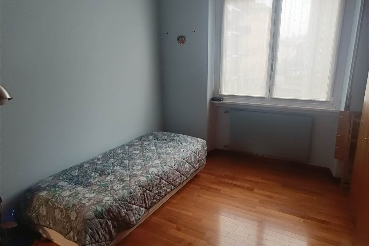 TRILOCALE PIU' SERVIZI CON BOX