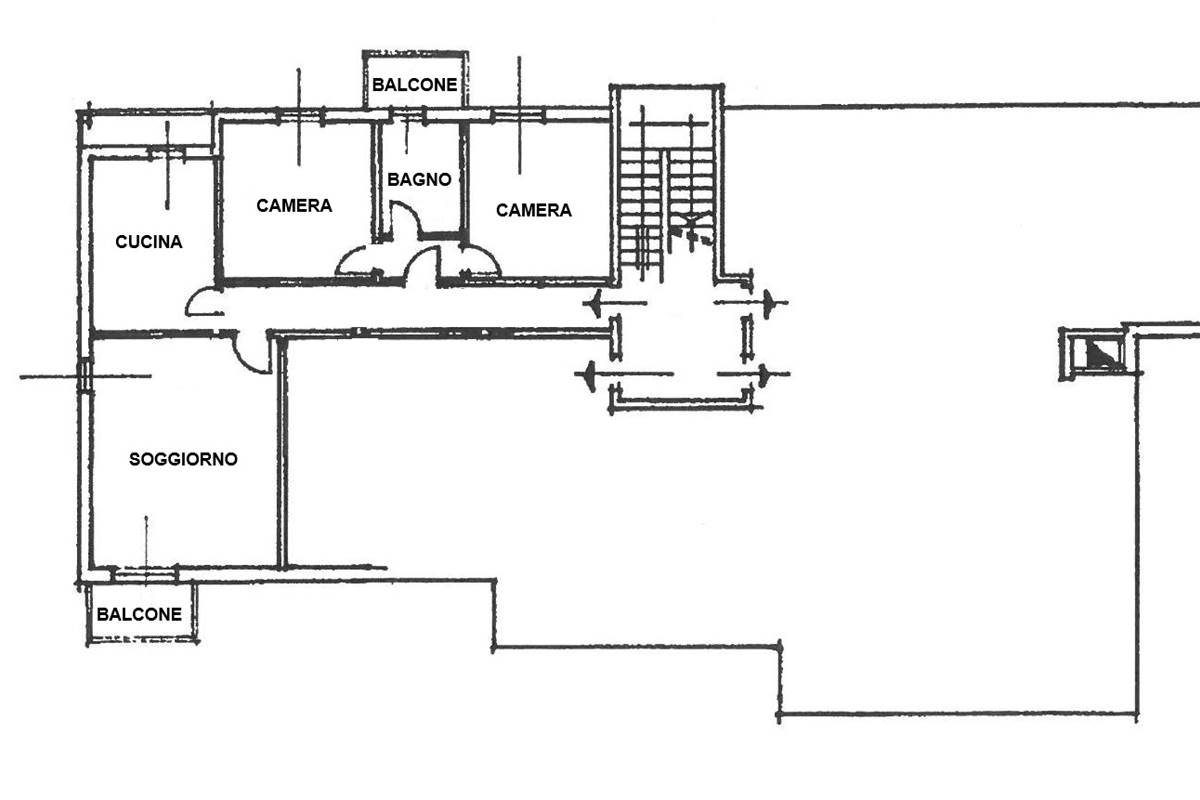 TRILOCALE PIU' SERVIZI CON BOX