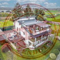 GRANDE TRILOCALE CON VERANDA E GIARDINO PRIVATO 