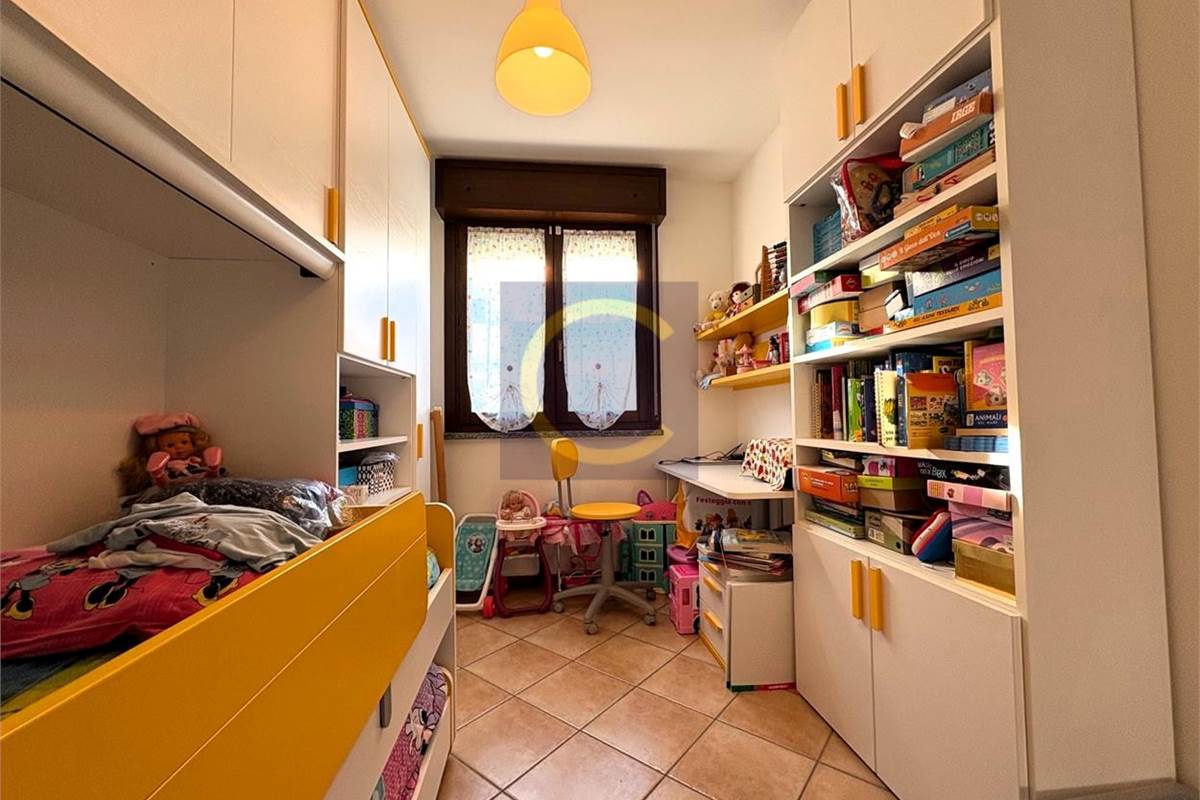 APPARTAMENTO TRILOCALE CON BOX DOPPIO