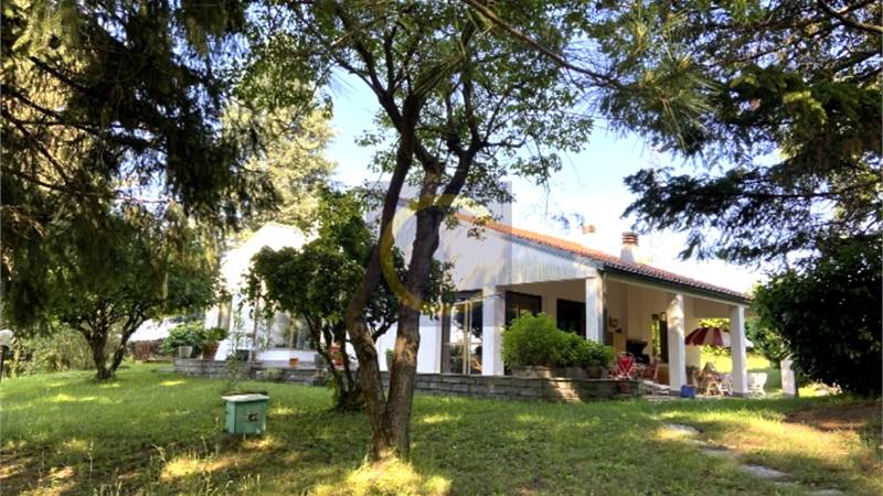 VILLA INDIPENDENTE CON AMPIO GIARDINO PANORAMICO