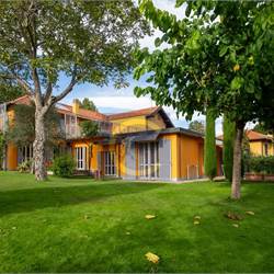 CASA SINGOLA D'EPOCA COMPLETAMENTE RISTRUTTURATA